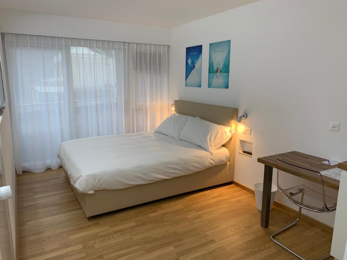 Eh!Toi Self Motel Etoy Bagian luar foto