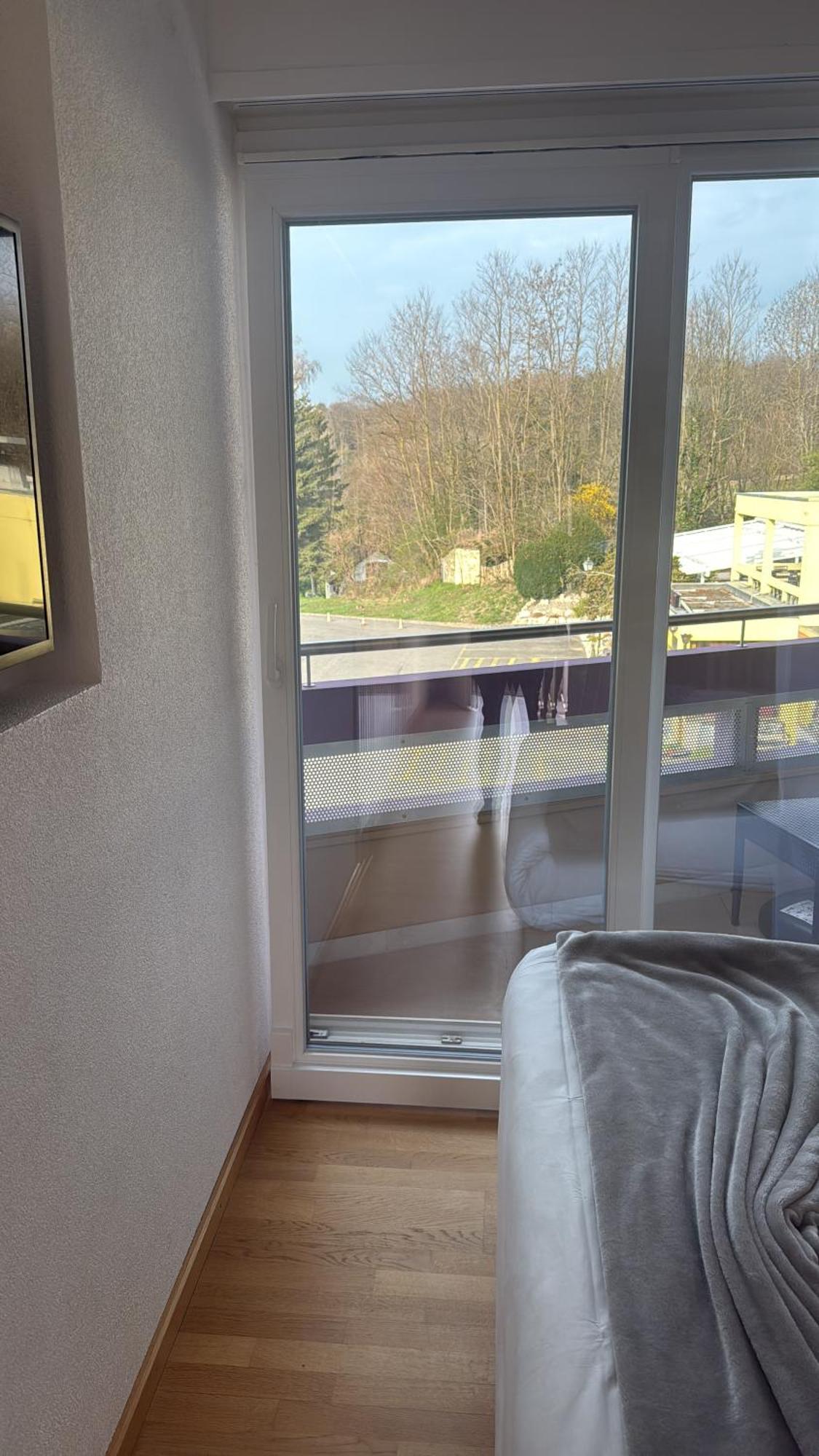 Eh!Toi Self Motel Etoy Bagian luar foto